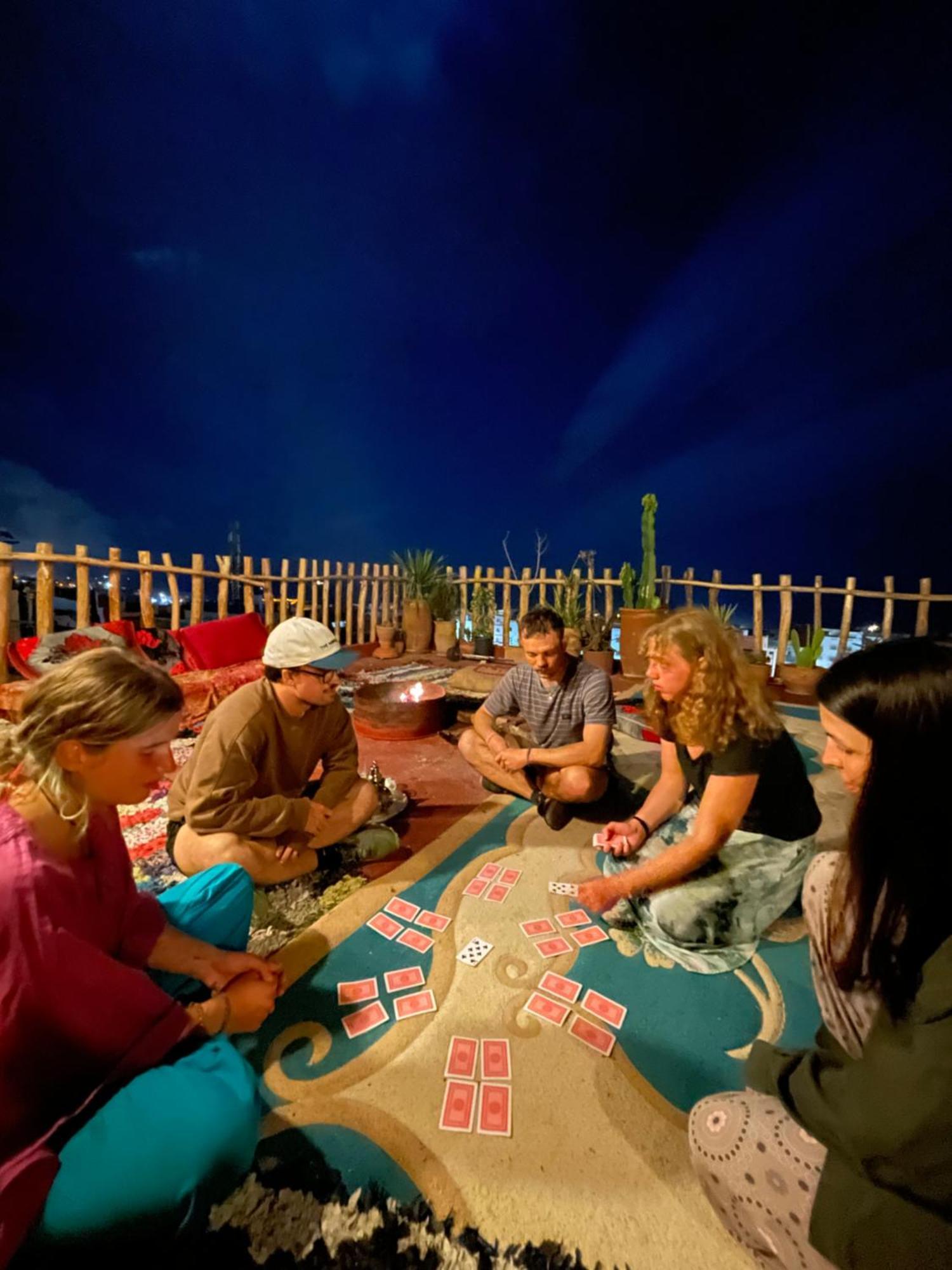 Ostello Berber Waves Surf House Tamraght Esterno foto